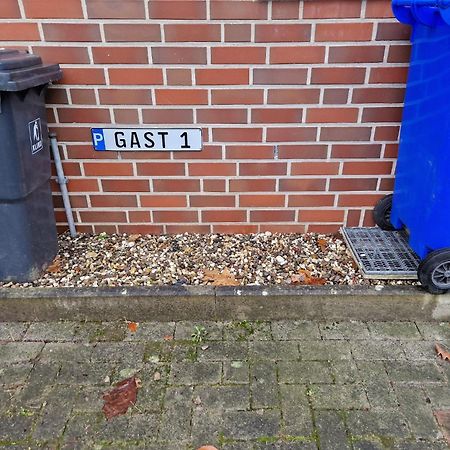 Schlafzimmer, Ruhige Lage In Meppen --- Check-In Mit Schluesselkasten Dış mekan fotoğraf