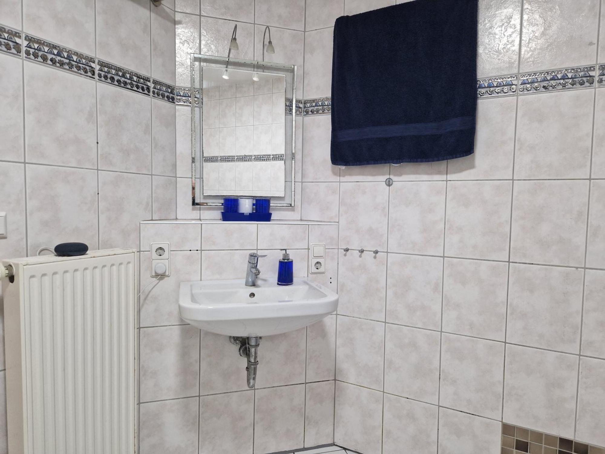 Schlafzimmer, Ruhige Lage In Meppen --- Check-In Mit Schluesselkasten Dış mekan fotoğraf